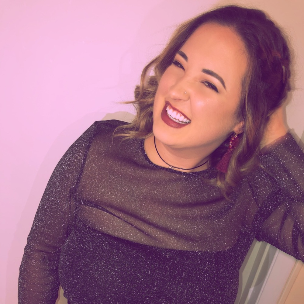 Meet your Posher, Eva